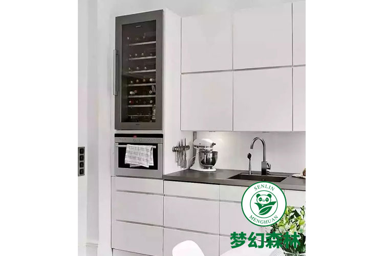 簡約白